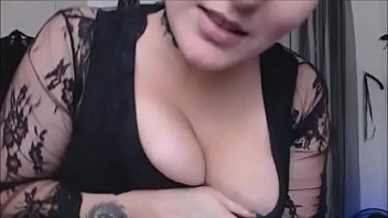 Hot BBW gives cuckold Taunting HJ before date with BBC